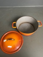 Cast iron cooking pot - 2