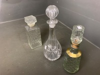 3 crystal whiskey decanters inc. The Black Douglas - 3