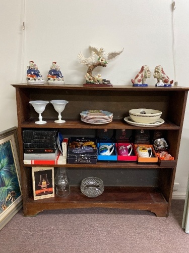 Wooden Bookshelf