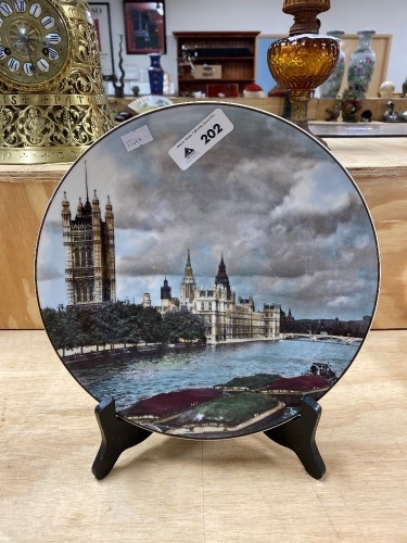 Royal Doulton historic English scene plate