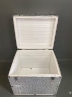 Aluminium insulated storage box 18" square - 2