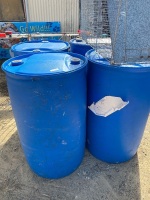 4x 220L blue drums