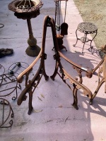 Decorative cast iron bench seat ends&nbsp;