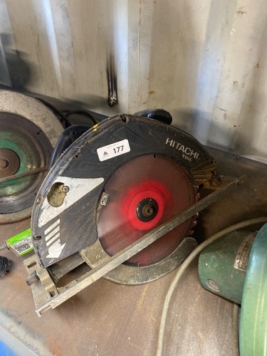 Hitachi circular saw