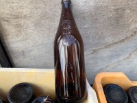 Large quantity of mostly Castlemaine XXXX brown bottles - 2