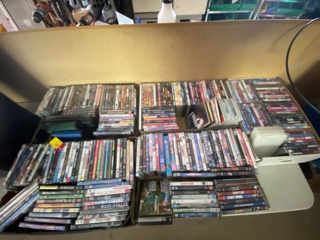 Mixed selection DVDs