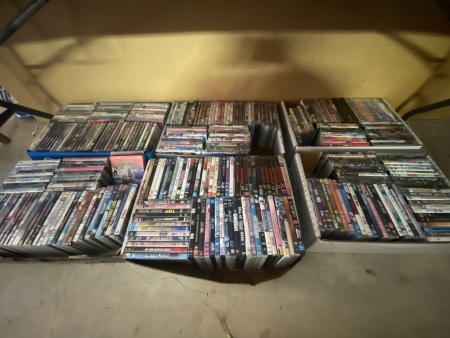 Mixed selection of DVDs pack2