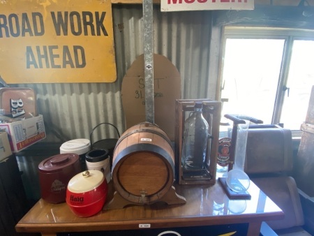 Keg, ice buckets and yard glasses