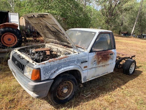 Ford Courier Cab Chassis - blown gearbox