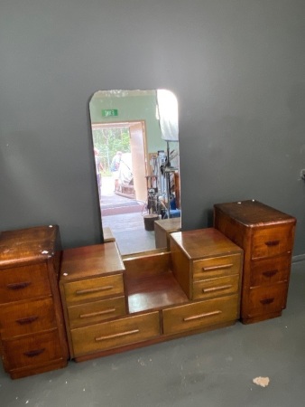 Art Deco dressing table with 2x 3 drawer side boards