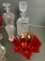 Beautiful collection of crystal and red glassware - 2