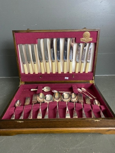 John Bull & Sons Empire Works Sheffield Stainless Steel and bone cutlery set