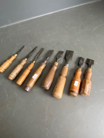 Set of vintage chisels - all branded