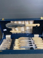 Boxed Silver Plate Fish Cutlery and Serving Set with Celluloid Handles - 2