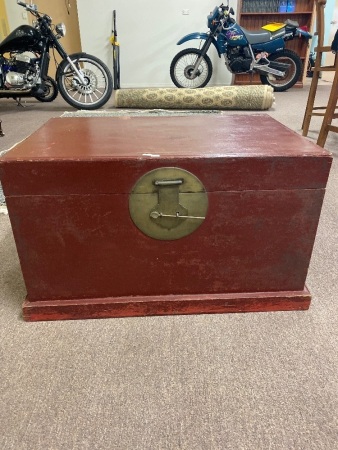 Wooden glory box 850x300