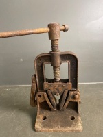 Woden Viking pipe vice - 3