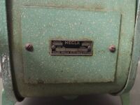 Hecla Electrics Benchtop Cast Iron Oven - 3