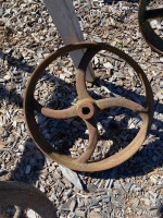 2 garden art metal industrial wheels - 3