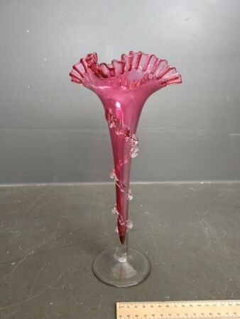  Beautiful and collectable Victorian Ruby / Epergne Vase