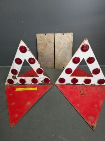 2 x vintage portable hazard reflector signs and 2 x S.E.A alloy warning signs