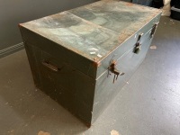 Large metal storage box - 4