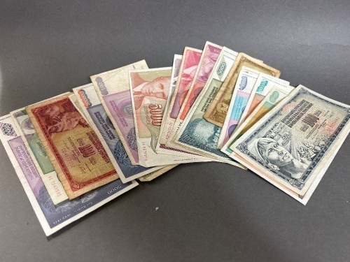 Collection of several dozen old Yugoslavia Banknotes