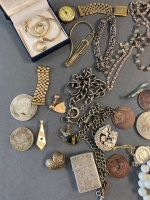 Quantity of estate jewellry and items - 3