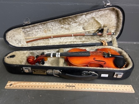 Small Nagoya Suzuki Violin in Case