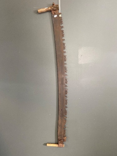 Small Crosscut Saw with Perforated Lance Tooth Pattern