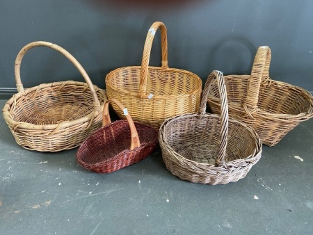 Selection of 5 various cane baskets