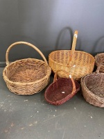 Selection of 5 various cane baskets - 2