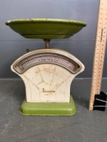 Set of vintage scales 1960's