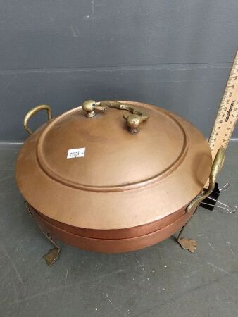 Round copper chaffing dish with lid