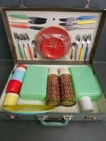 Mid Century picnic set complete