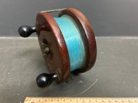 Vintage Peetz Timber and Brass Fishing Reel - 3