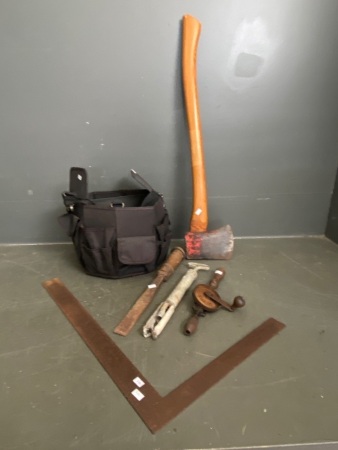 Mixed selection of vintage building tools and axe with bag
