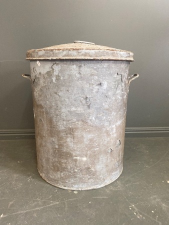 Reeves galvanised 16 gal bin with lid