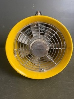 Dynabreeze power fan FA-23259 and outdoor gas cooker - 3