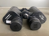 Pair of World War 2 Busch binoculars and pair Hanimex binoculars - 9