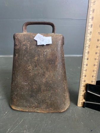 Vintage 5in Cow/Horse Bell - Lapped and Riveted