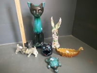 Mixed lot of animal ceramics inc. Wembley Ware and Wade