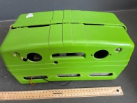 Green Bakelite radio AWA as-is - 3