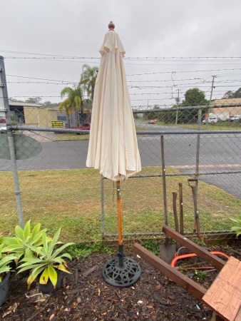 Outdoor Umbrella with Cast Iron Base