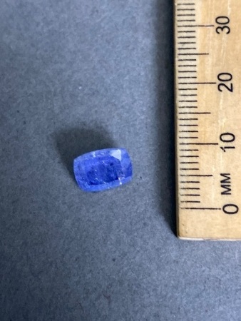 2.4 carat TANZANITE Gemstone