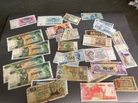 31 mixed world Banknotes