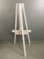 Wooden Floor Standing Painters Easel (qty choice 394, 395) - 2