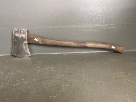 Brades England 1939 Axe with crown emblem