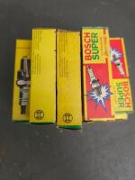 18 Bosch Spark Plugs - 2