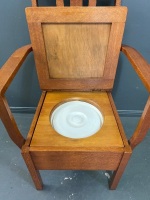 Mid Century Commode Chair with Pot - in emaculate condition - 2