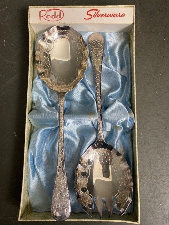 Rodd Salad Servers with decorative fillagree EPNS A1